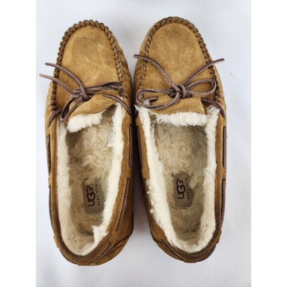 UGG Dakota Slippers Women's 10 House Shoes Tan 5612 Moccasin Loafers Sherpa Wool - Picture 9 of 10